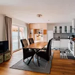 Mondseeblick Kg Apartamento *