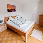 Mondseeblick Kg * Innerschwand