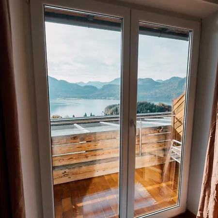 Mondseeblick Kg Апартаменты *