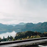 Mondseeblick Kg