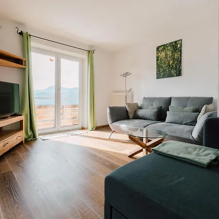 Mondseeblick Kg Innerschwand